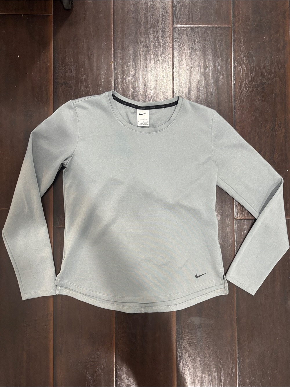 Nike Women’s Small Grey Therma-fit Long-Sleeve